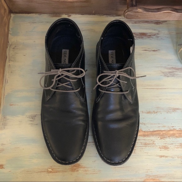 Steve Madden ‘Harken’ Leather Chukka Boots - Picture 2 of 6